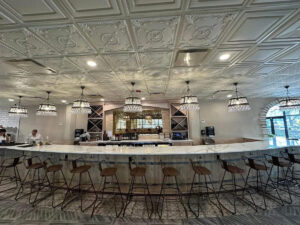 Vintner's Table - Wyomissing